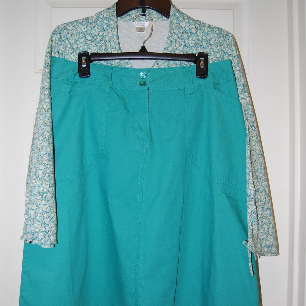 Blouse and skirt set